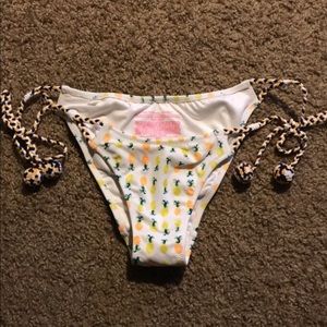 Victoria Secret Pineapple tie bikini bottoms sz S